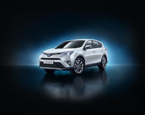 Toyota_Rav4_Hybrid_F3_4_final