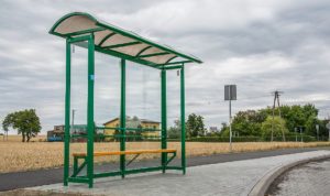 Wiaty przystankowe