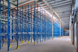 hale wysokiego składowania