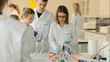 Polpharma - laboratorium chemiczne