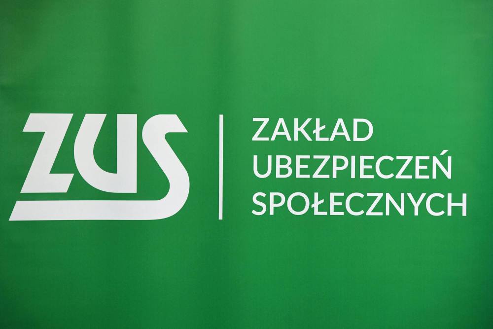 ZUS logo
