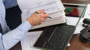 Jak rozliczyć PIT-28