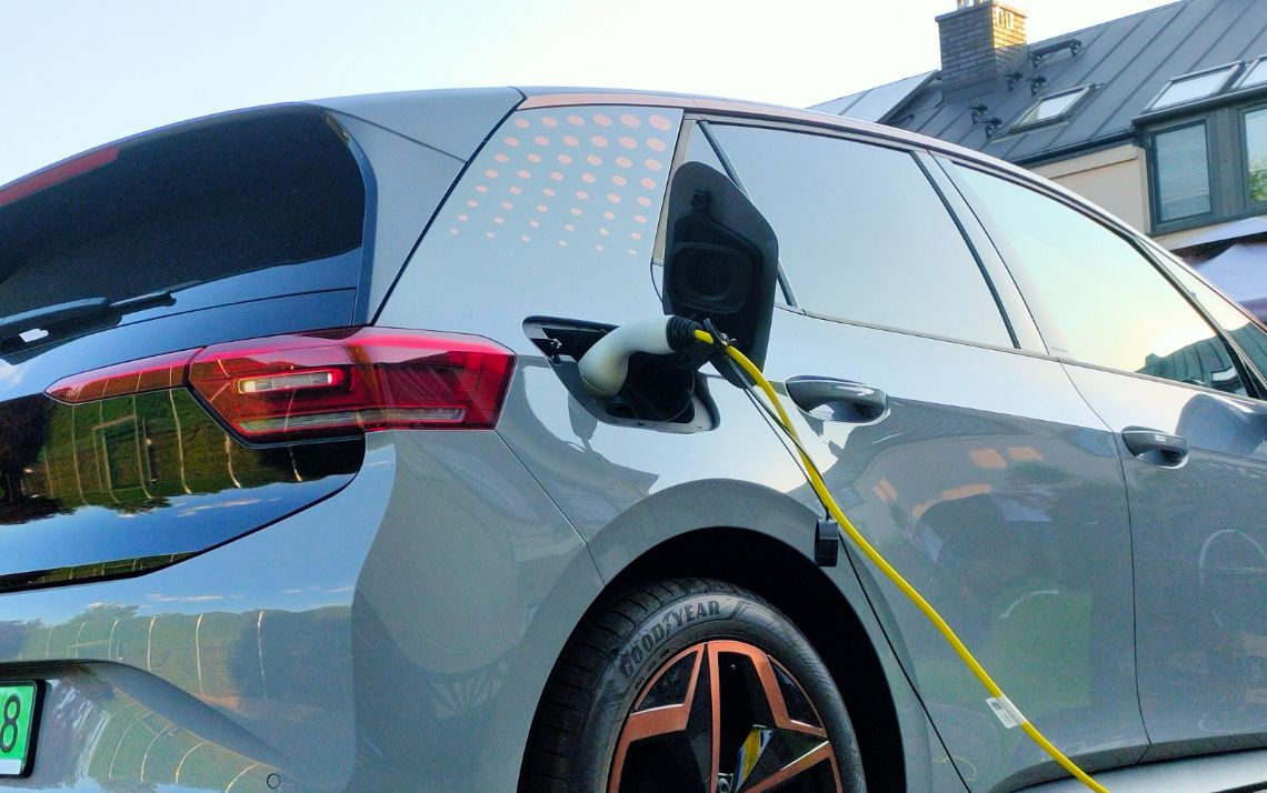 samochód elektryczny