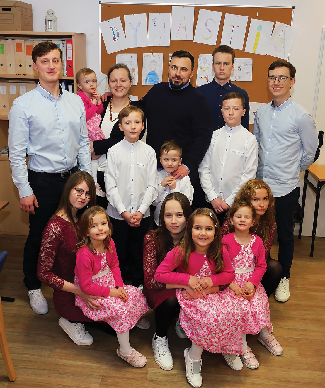 Marzena i Paweł Zakrzewscy z dziećmi