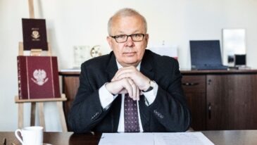 prof. Andrzej Wojtyła