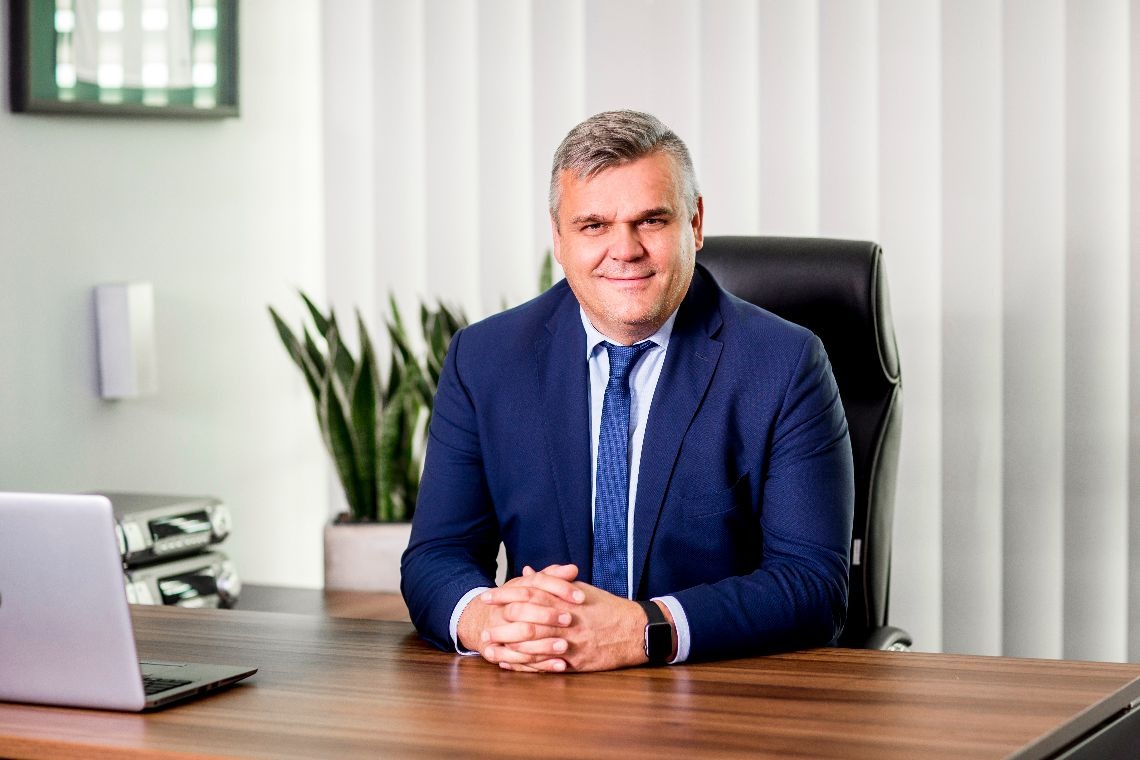 wójt gminy Długołęka Wojciech Błoński