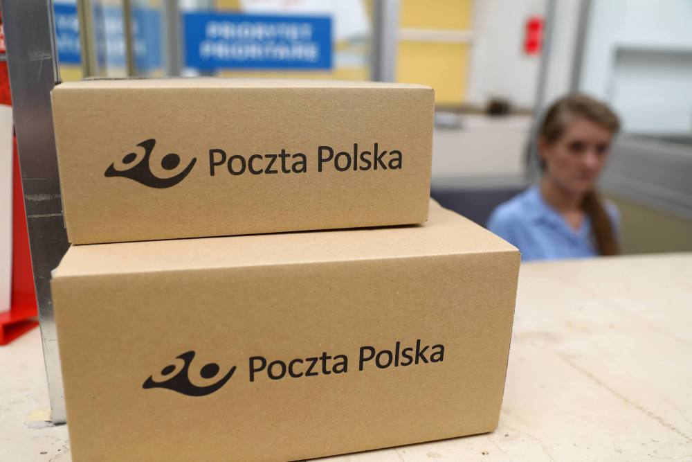 przesyłki pocztowe