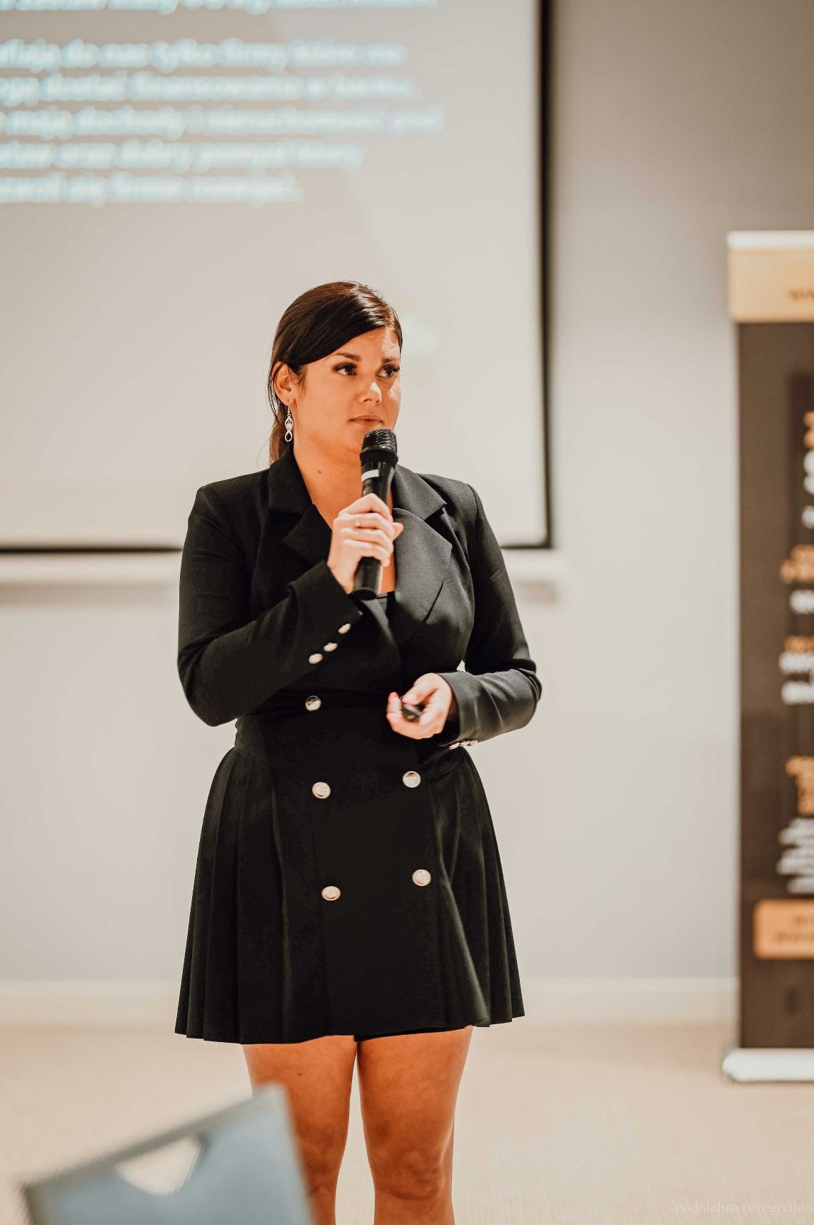 Agata Jaślarz, Akademia Inwestora