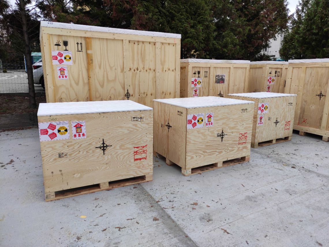 Skrzynie transportowe