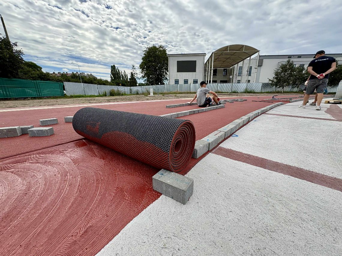 Stadion w Płońsku - budowa