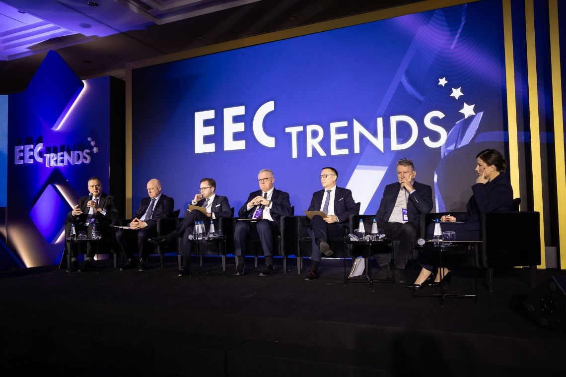 EEC Trends, debata