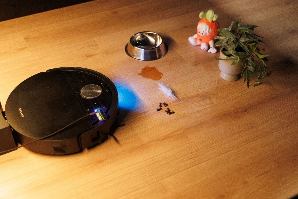 robot X60 Ultra marki Dreame